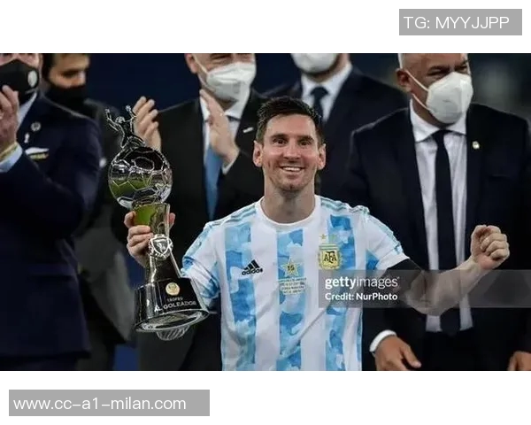 斯卡洛尼谈梅西未聊世界杯强调不应过早施加压力